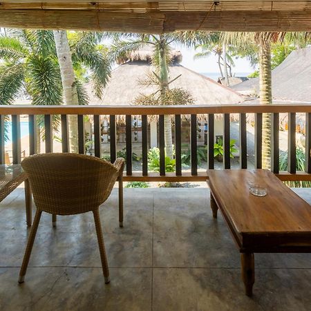 Nabulao Beach Resort Hinoba-an Bagian luar foto