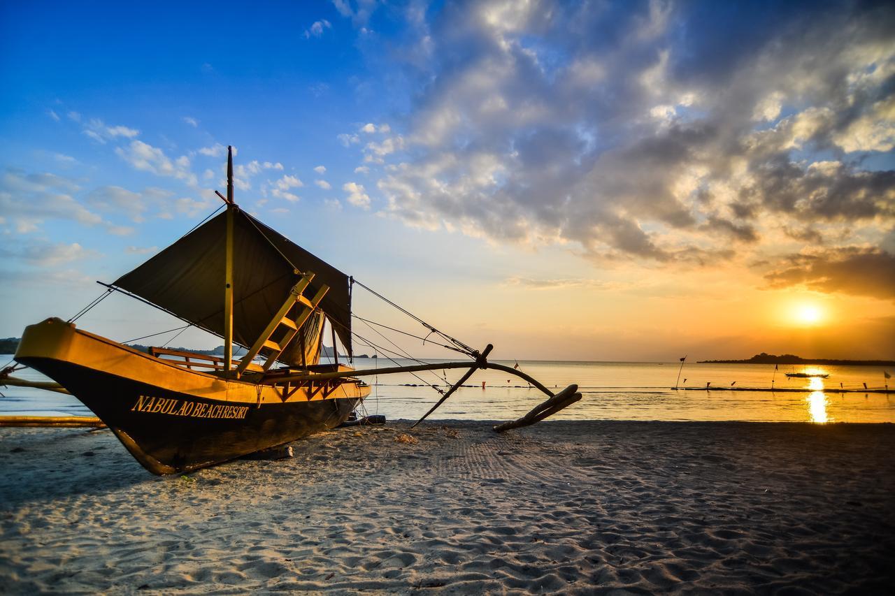 Nabulao Beach Resort Hinoba-an Bagian luar foto