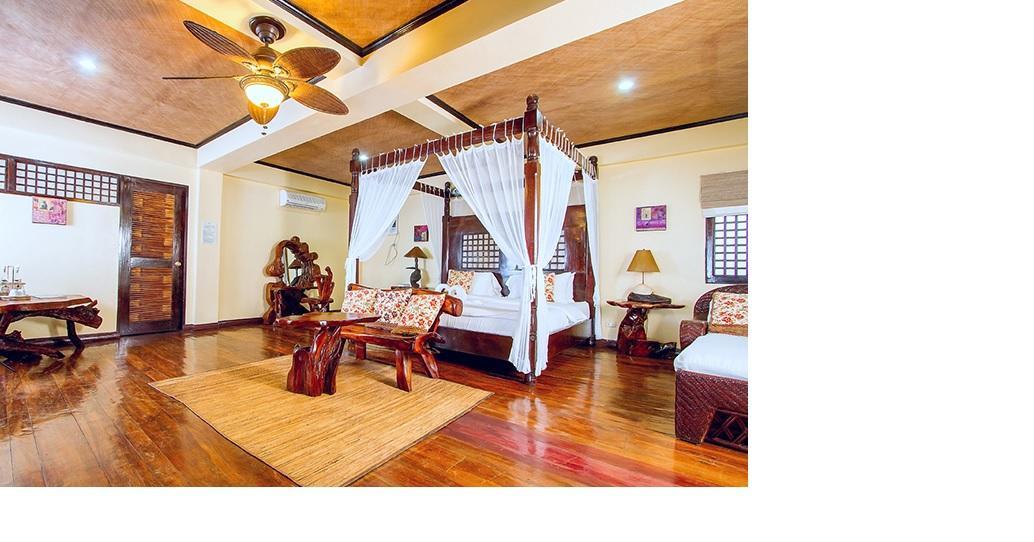 Nabulao Beach Resort Hinoba-an Bagian luar foto