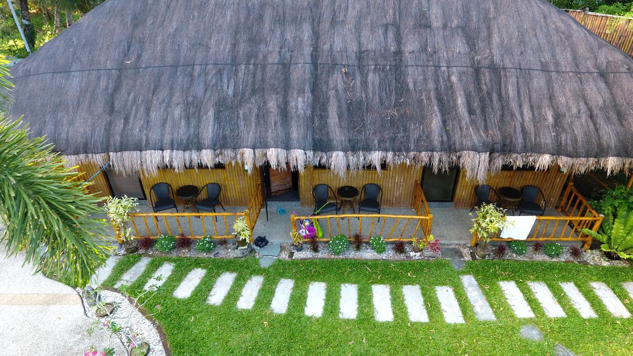 Nabulao Beach Resort Hinoba-an Bagian luar foto
