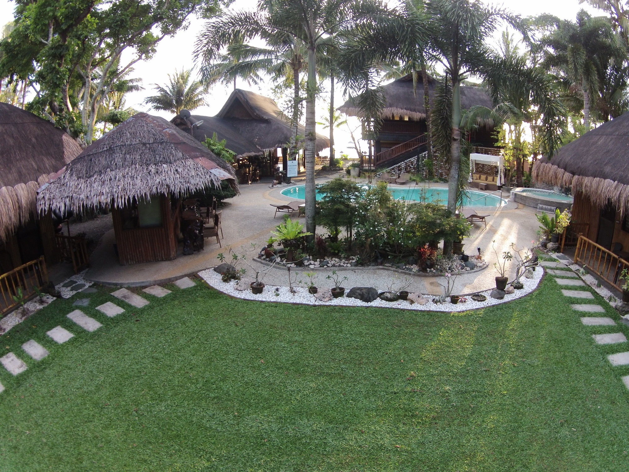 Nabulao Beach Resort Hinoba-an Bagian luar foto